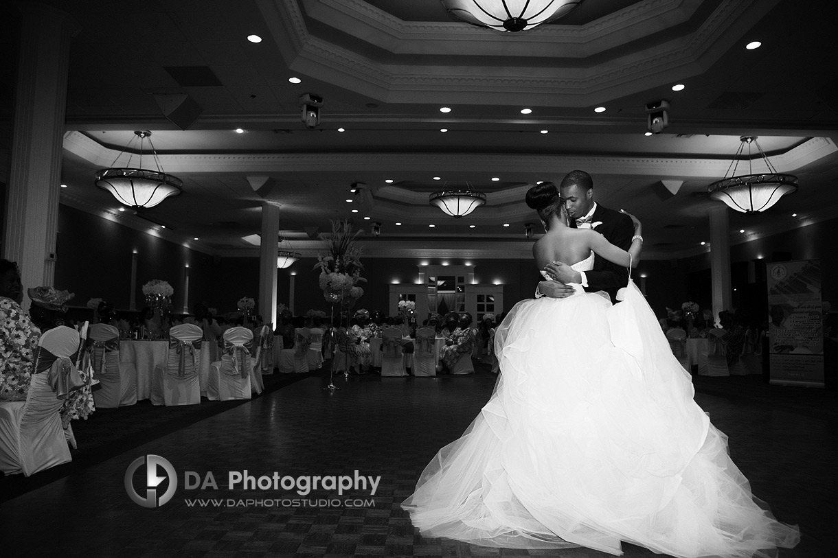 First Dance of Many for Wedding Couple | Wedding Photography