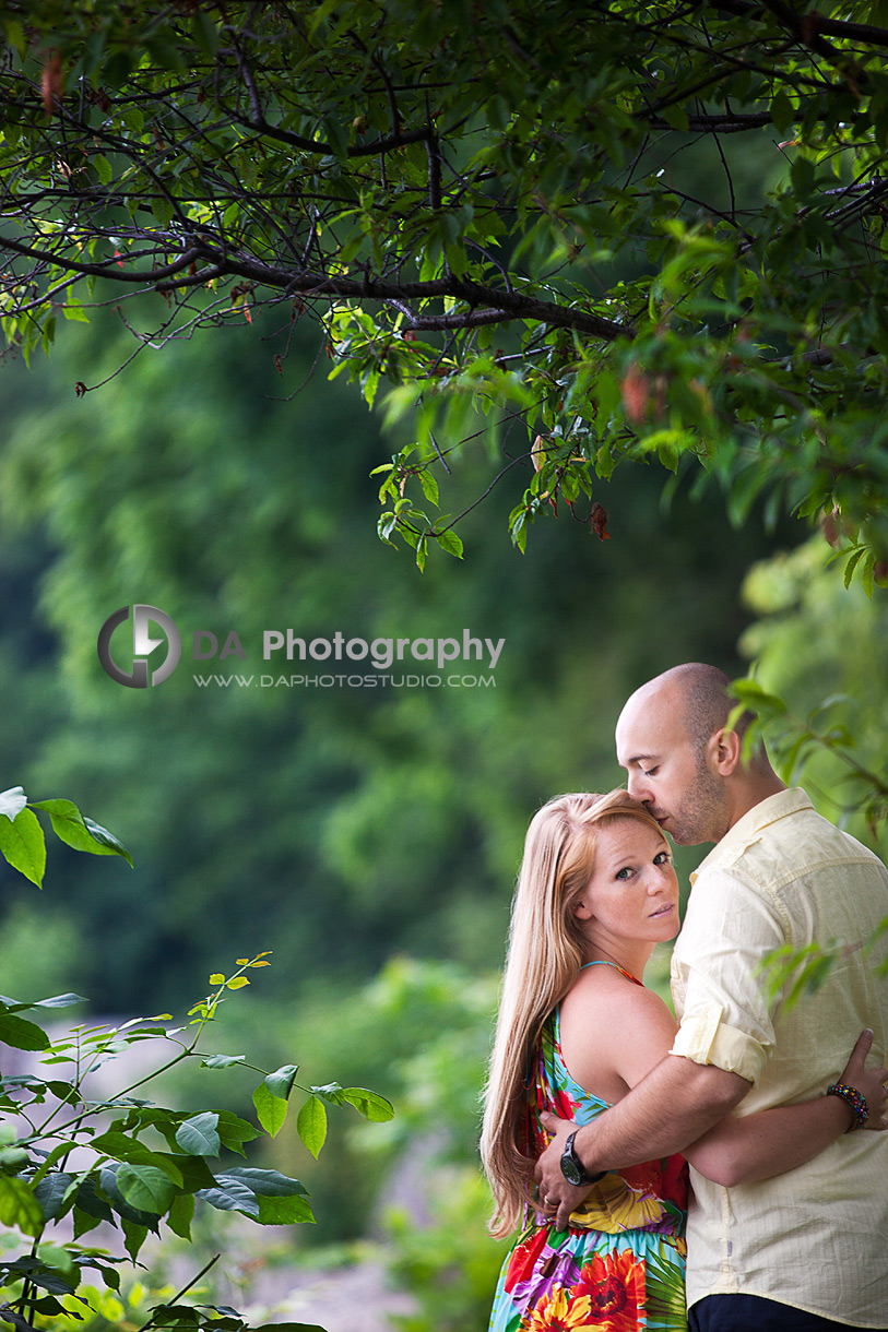 The happy couple in love - Engagement photographer