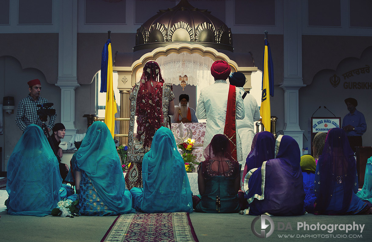 Sikh Gurdwara wedding Ceremony - Indian Wedding Photographer