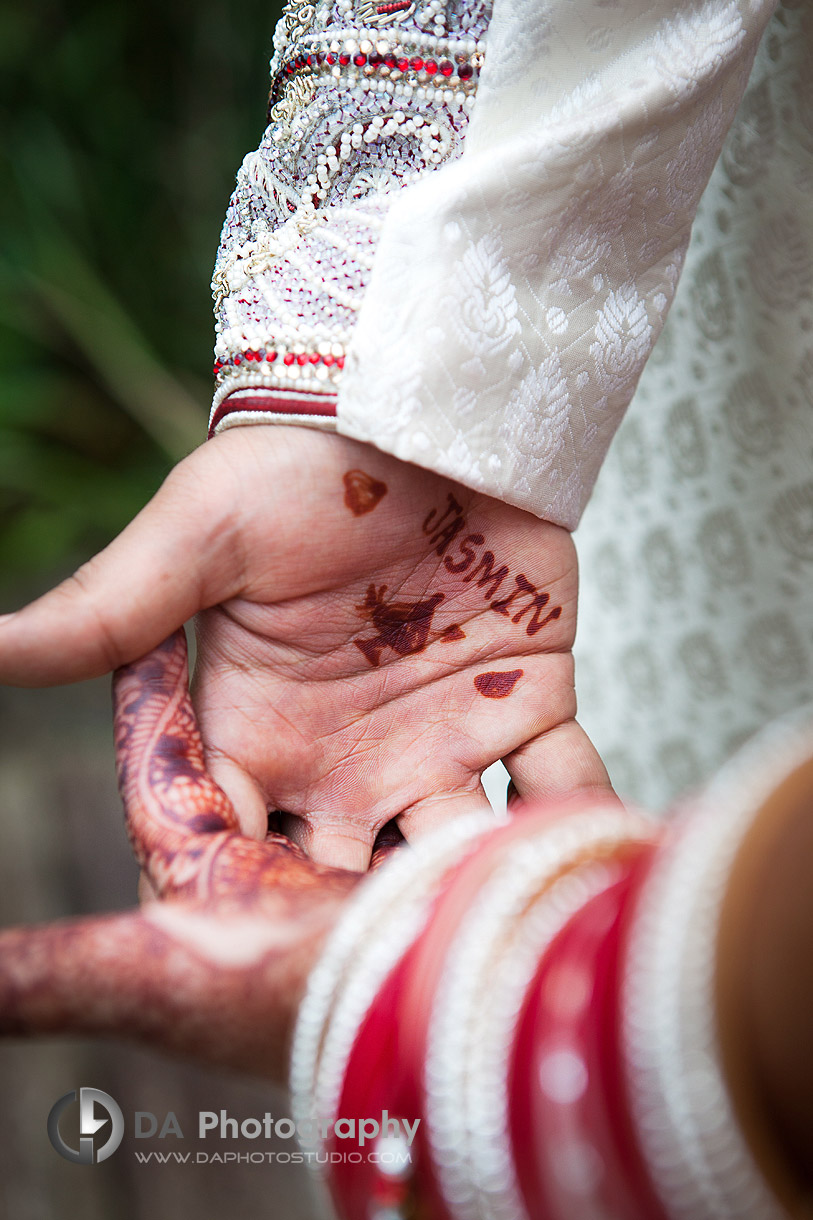 Mehndi, Hanna painted groom's hands- Indian Wedding Photographer