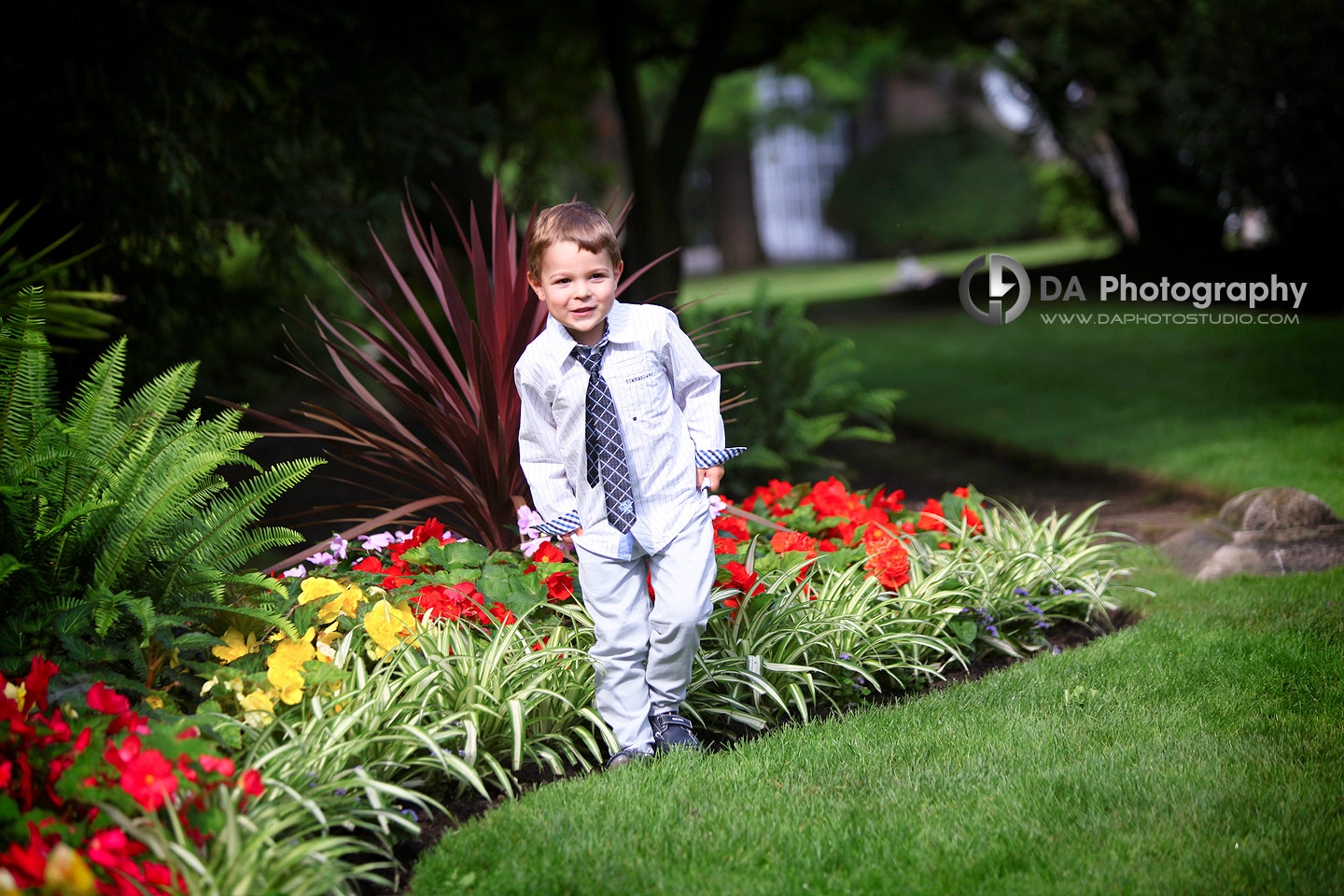 Child play by the Coach House - The Estates of Sunnybrook - by DA Photography