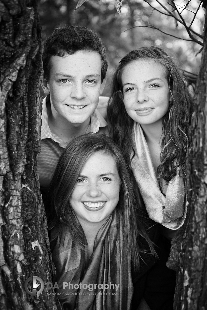 Siblings Portrait, between the trees - Family Photographer - DA Photography