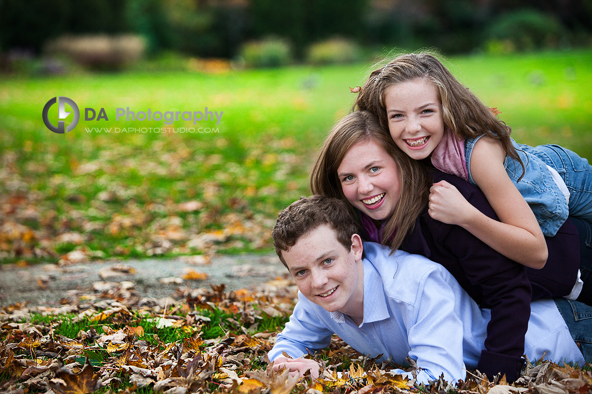 Siblings Portrait, ground posing - Family Photographer