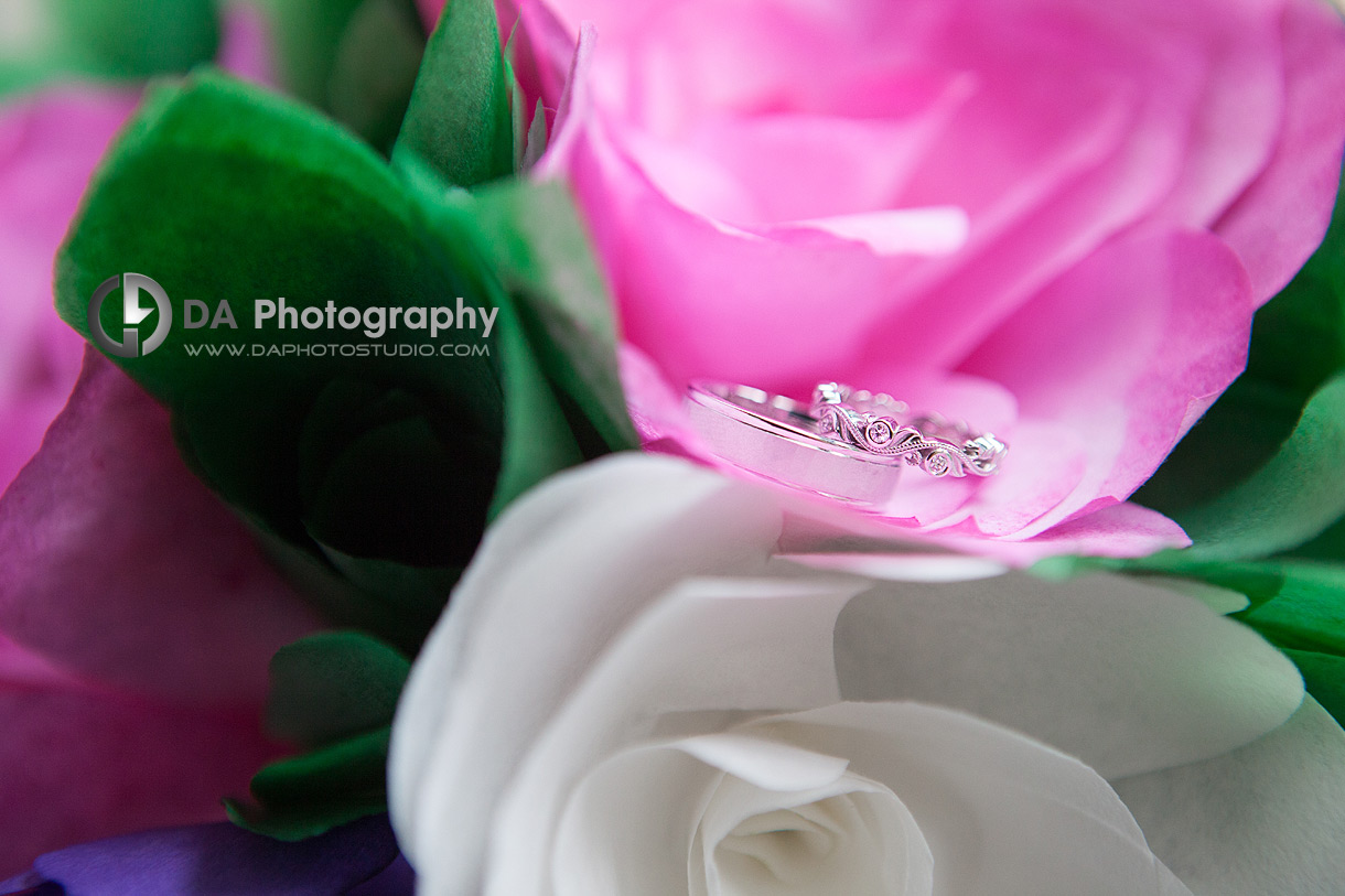 Wedding Rings with Flowers - Wedding Photography by Dragi Andovski - www.daphotostudio.com