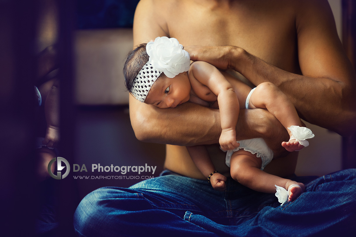 Hanging Out with Daddy - Family Photographer