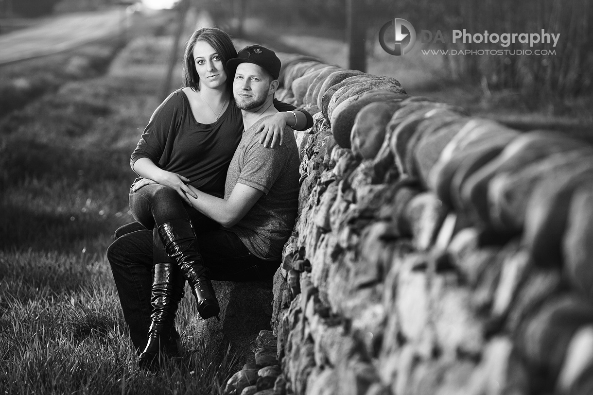 By the road Couple in love - Wedding Photography by Dragi Andovski - Badlands - Caledon, ON