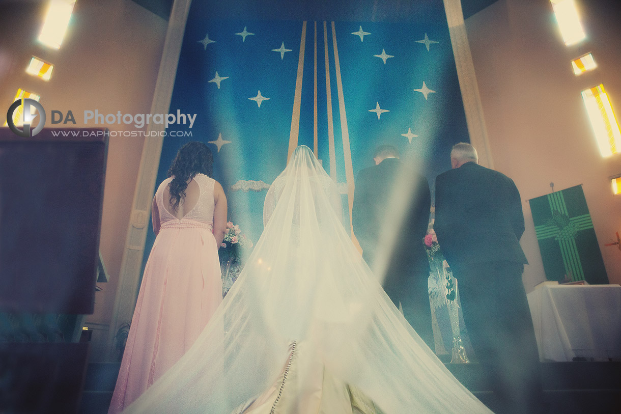 Ceremony Photo Under The Veil - Wedding Photography by Dragi Andovski - Hamilton, ON