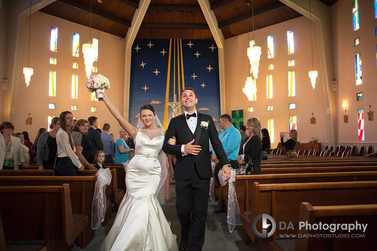 Finishing Ceremony - Happy Couple - Wedding Photography by Dragi Andovski - Hamilton, ON