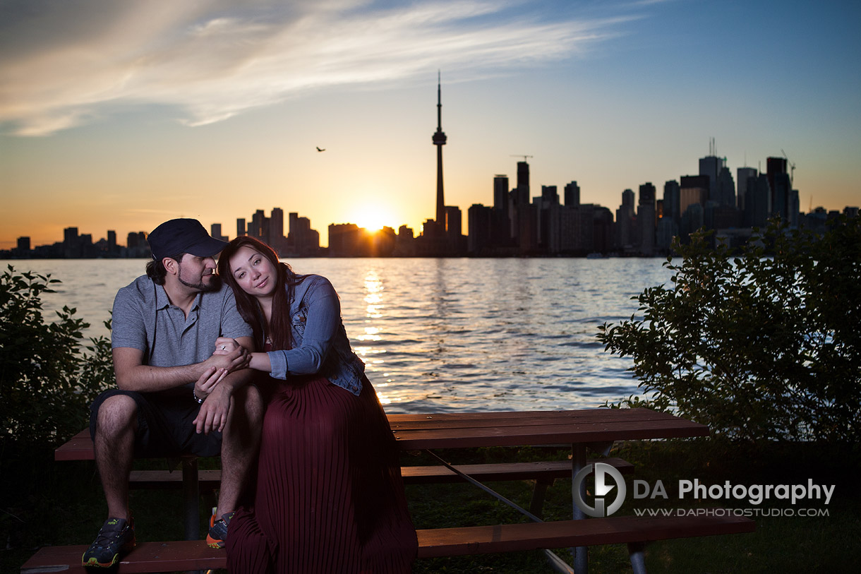 Engagement Sunset Session - Toronto Island - www.daphotostudio.com
