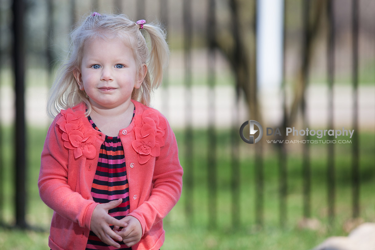 Toddler Outdoor Photography - Family Photography by Dragi Andovski - Burlington's Royal Botanical Gardens, ON