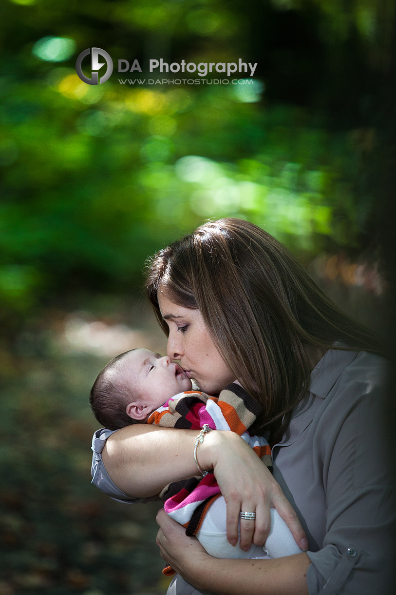 Mother with her newborn baby girl - Heart Lake Conservation Area, Brampton by DA Photography ,Newborn Photography