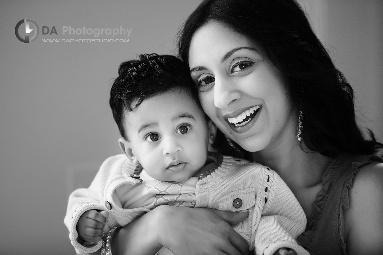 Mommy and her boy portrait - Lifestyle Photo Session by DA Photography, www.daphotostudio.com