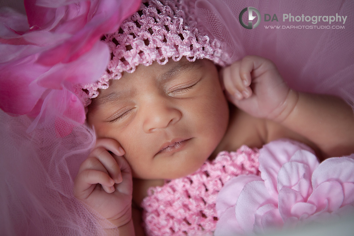 Baby girl with cute hat and her dreams - by DA Photography  Children photographer - www.daphotostudio.com