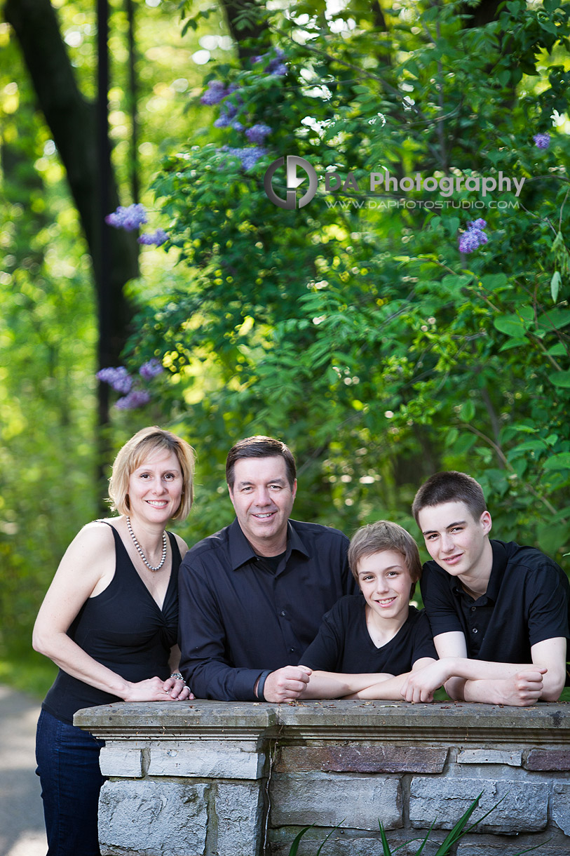 Family Photo Session in Spring - by DA Photography at Adamson Estate, www.daphotostudio.com