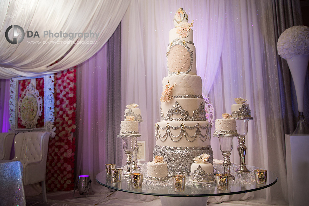 5 level Wedding Cake - by DA Photography at West River, www.daphotostudio.com