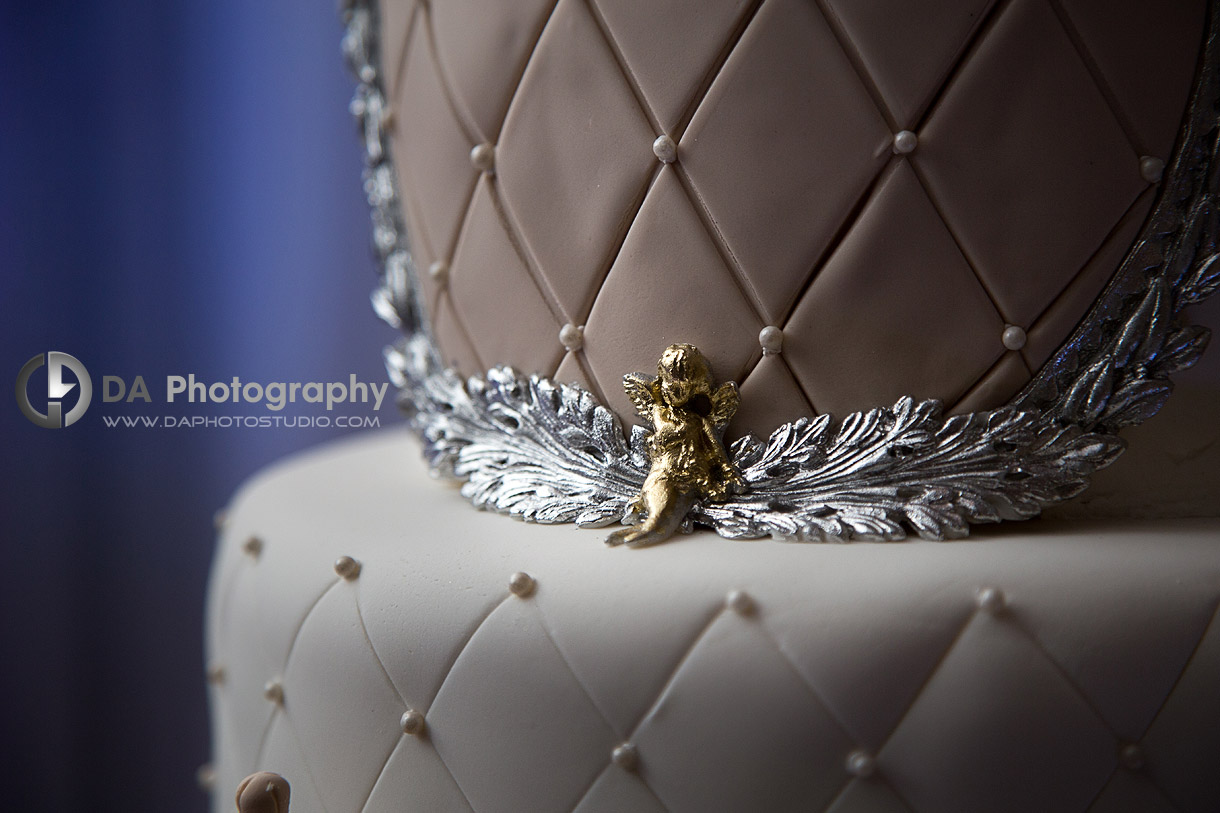 Wedding Cake decorations - by DA Photography at West River, www.daphotostudio.com