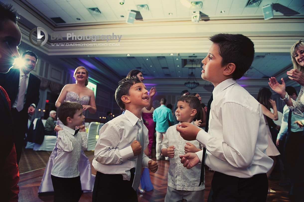 Wedding day, Kids on the dance floor  - by DA Photography at West River, www.daphotostudio.com