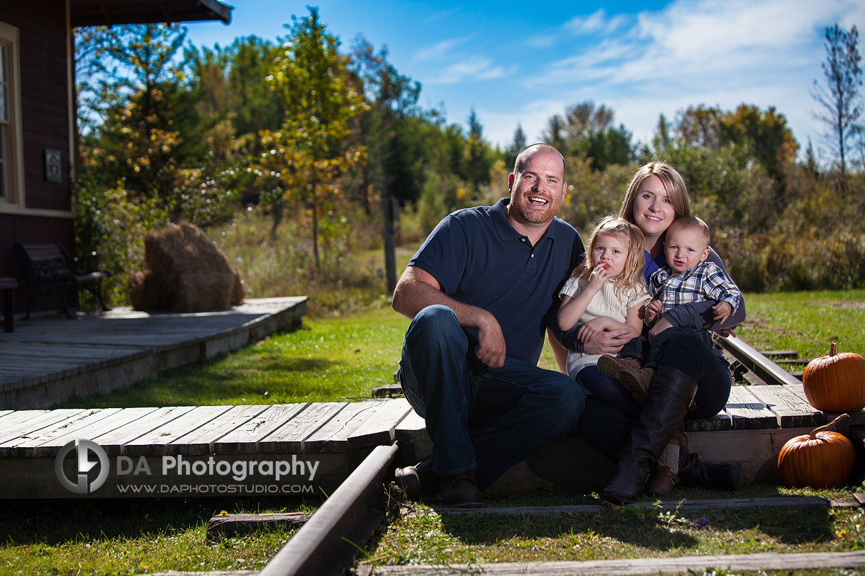 Family Portrait in early Fall - Thanksgiving Fall Portraits by DA Photography - www.daphotostudio.com