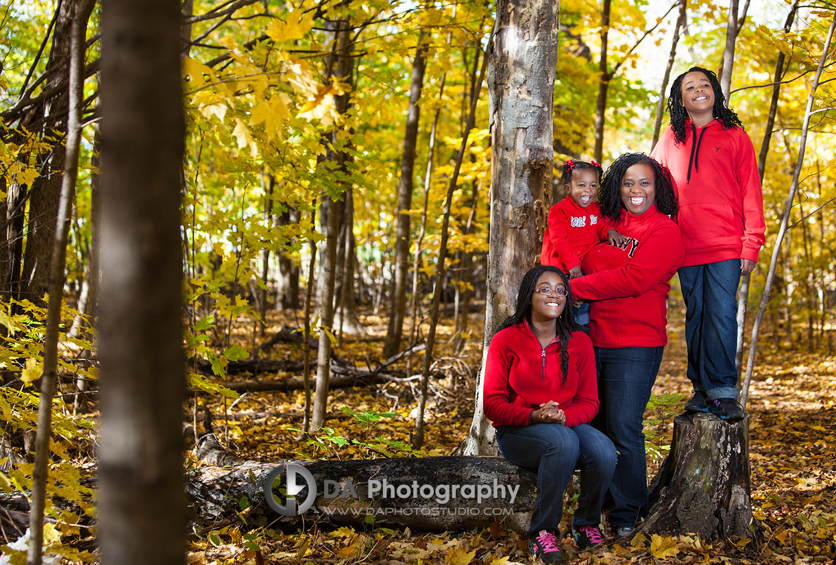 Mommy with her three little girls in Fall scene - by DA Photography - Family Photographer in Mississauga, www.daphotostudio.com