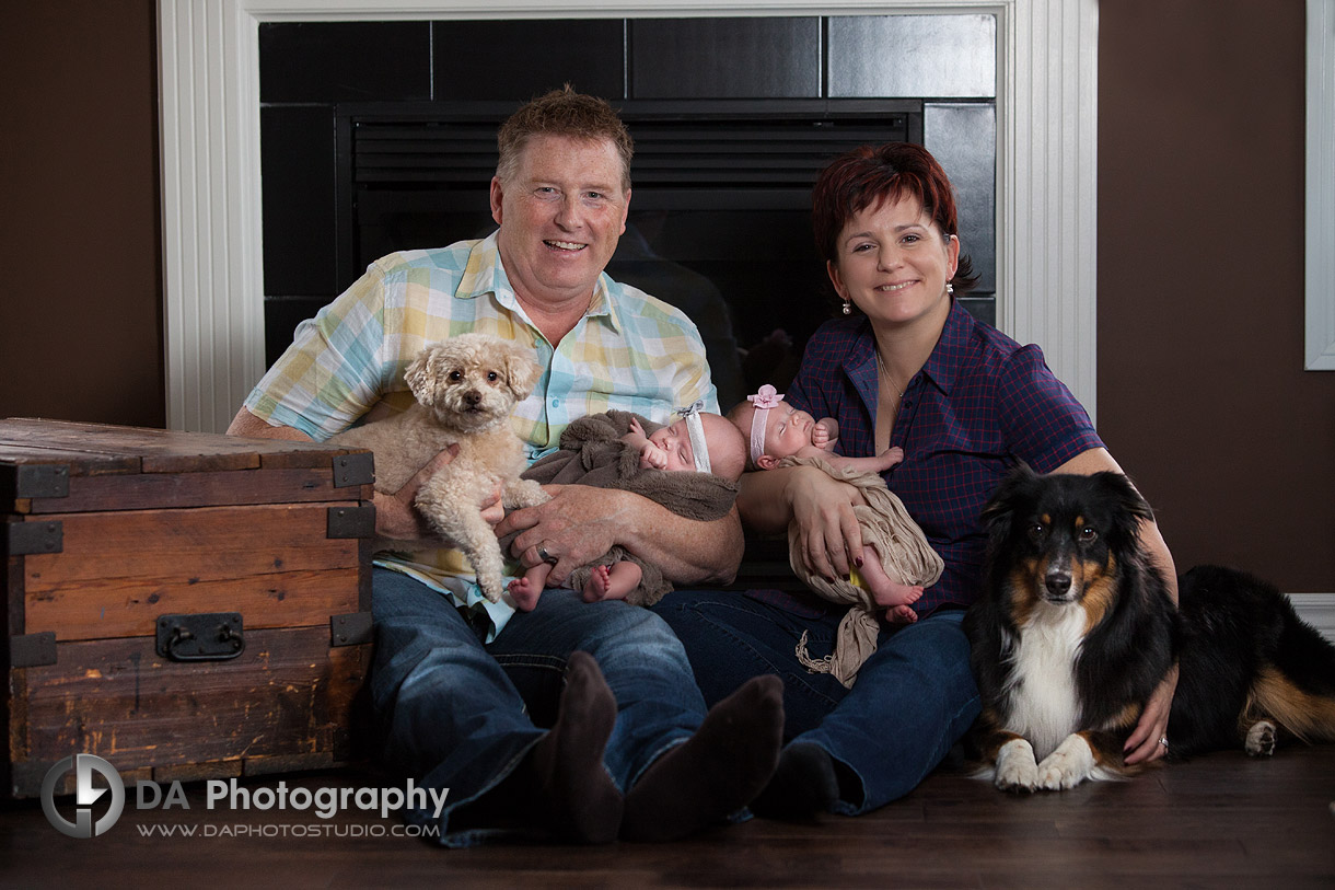 Our big happy Family - Twin Newborn babies by DA Photography - www.daphotostudio.com