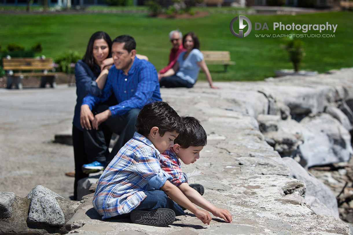 Three generation into one photo - by DA Photography - Gairloch Gardens, ON - www.daphotostudio.com