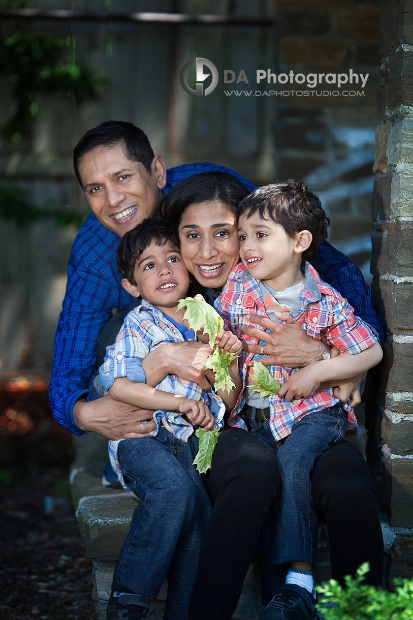 Family Portraits with twin boys - by DA Photography - Gairloch Gardens, ON