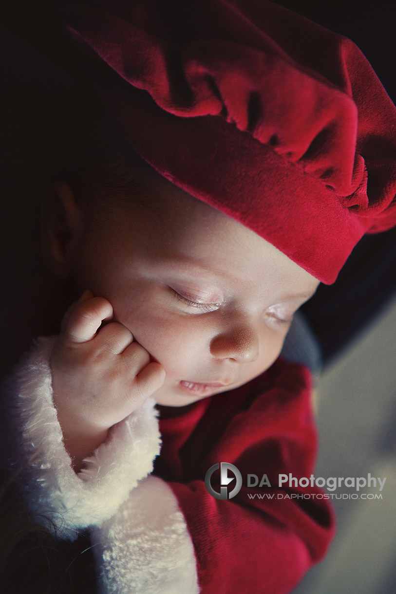 The little Santa Baby at sleep - Christmas and Holiday card photos by DA Photography - www.daphotostudio.com 