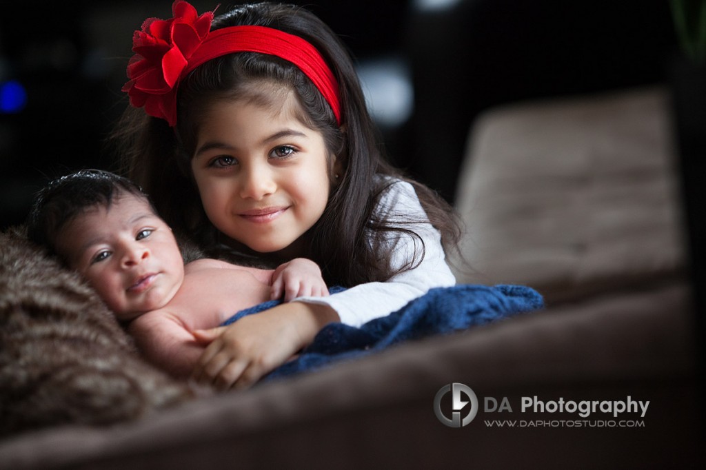 Family Photographer | Big Sister Bliss - Newborn baby brother ...