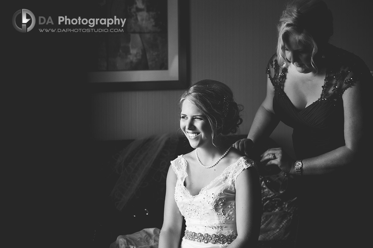 Bride getting ready at Whistling Gardens, Wilsonville