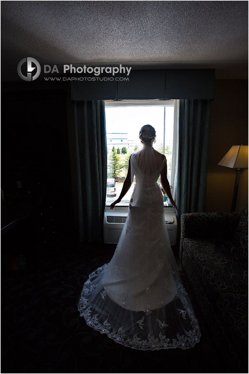 Brides at Whistling Gardens, Wilsonville