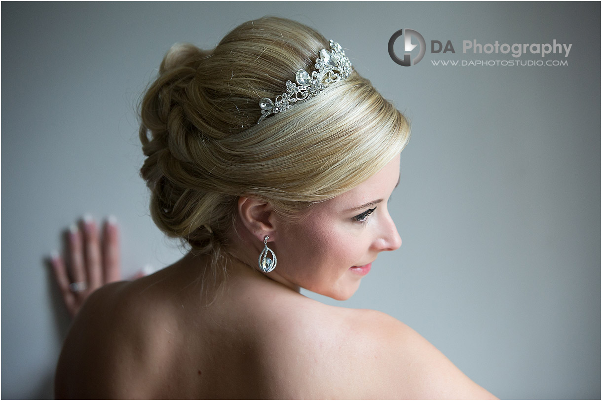 Brides Portrait in Oakville Harbour