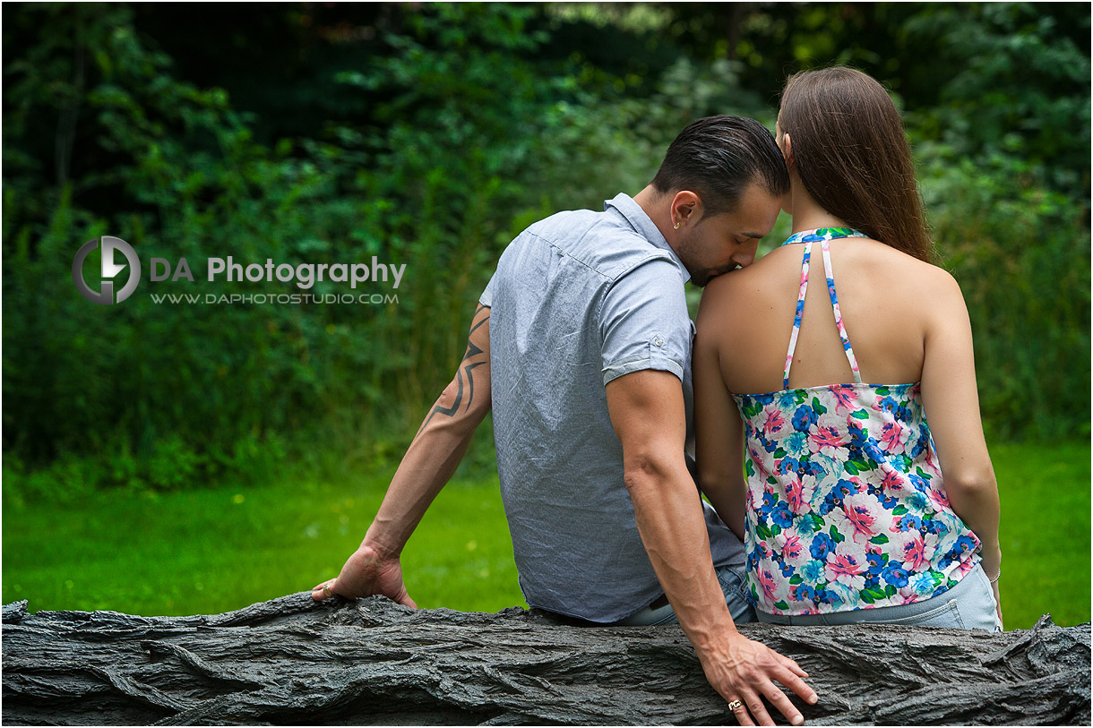 Engagement Photos in Oakville