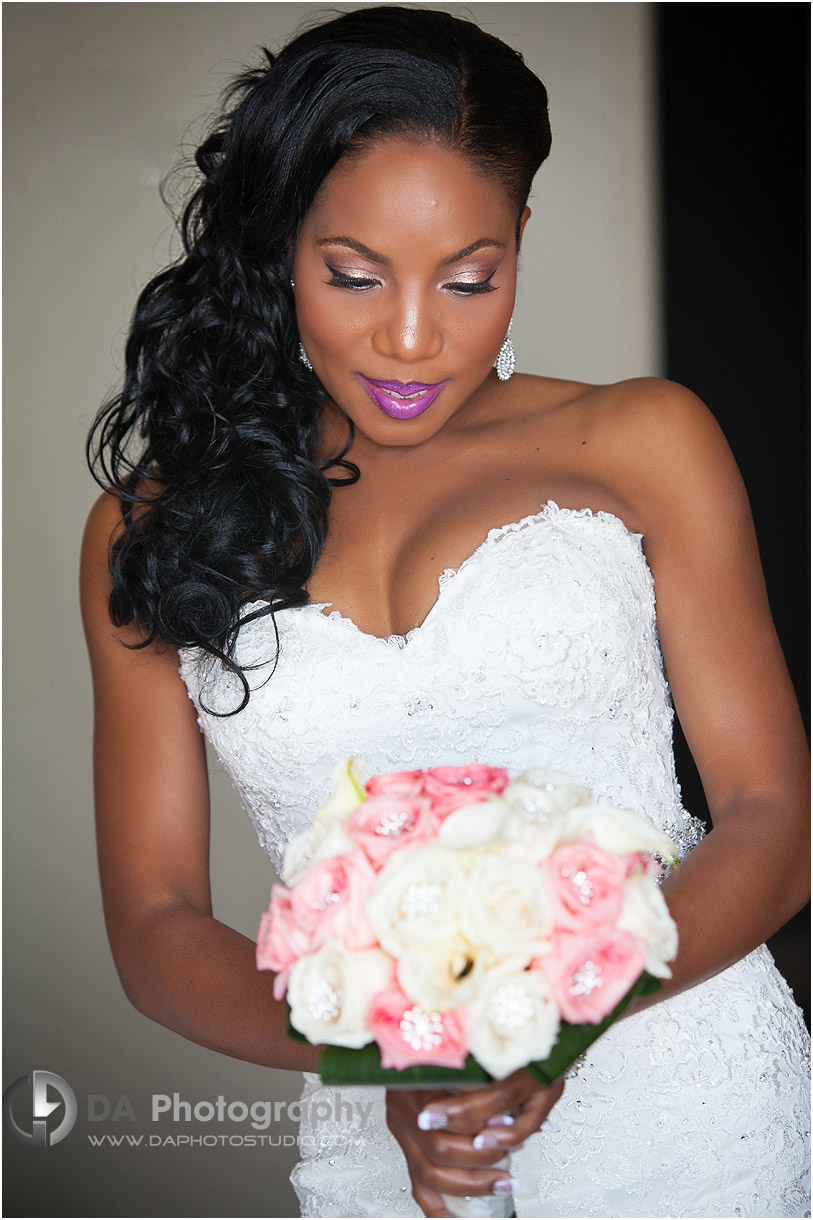 Bride in a elegant wedding in Toronto