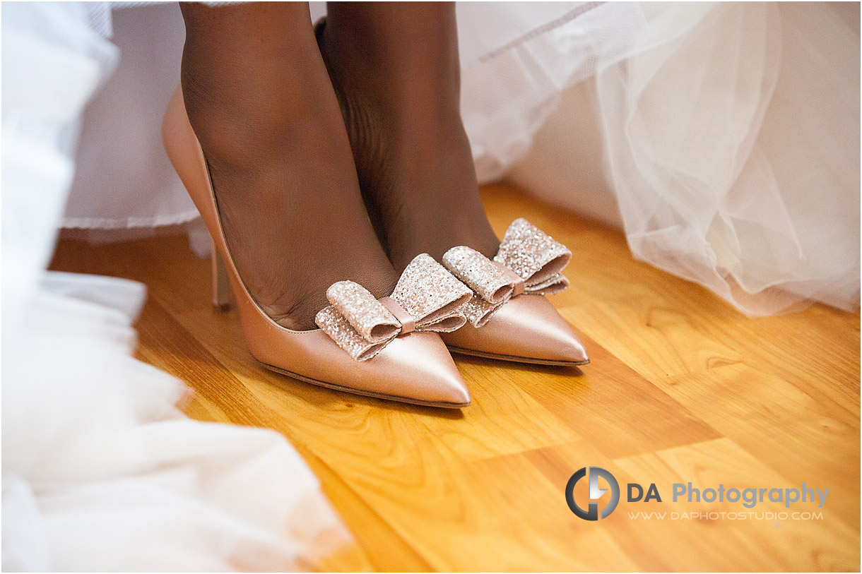 Wedding shoes on a golf club weddding