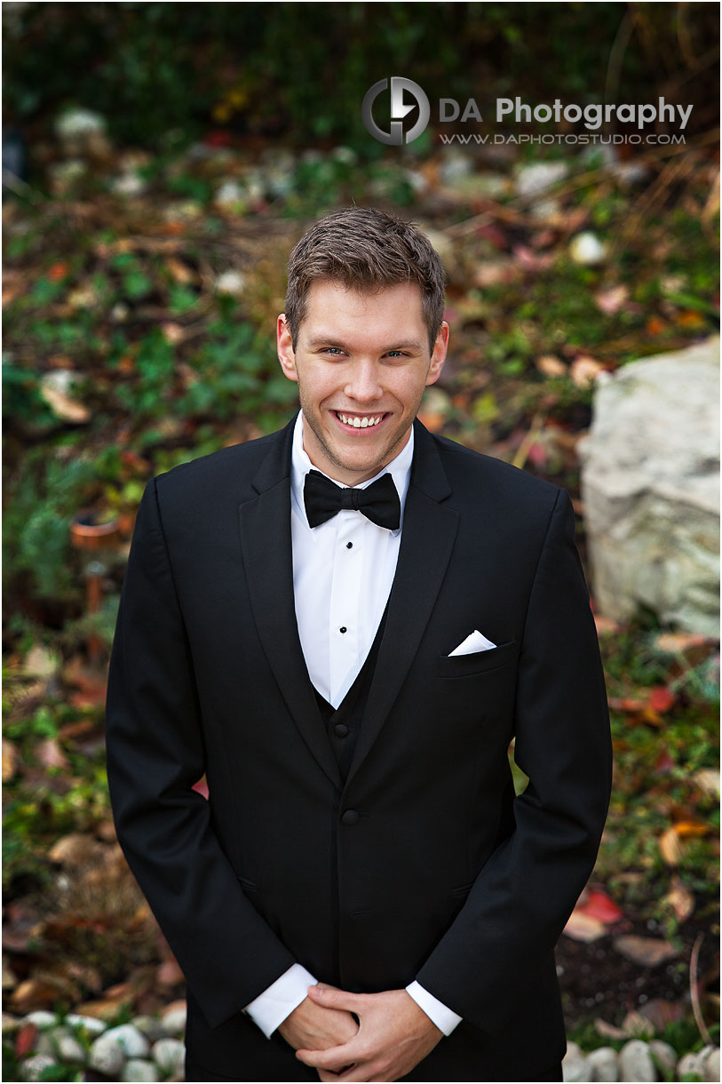 Groom in a Winter wedding in Burlington