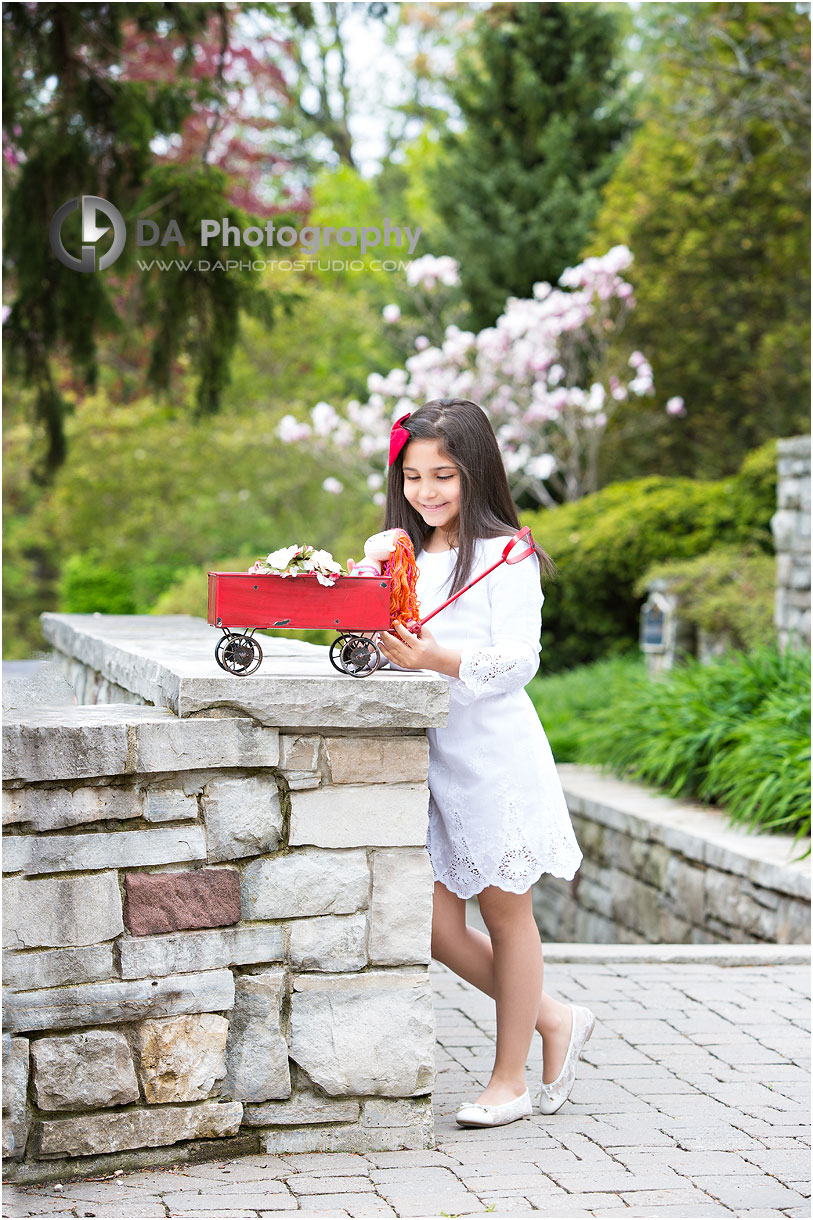Spring Family Portraits at Paletta Mansion