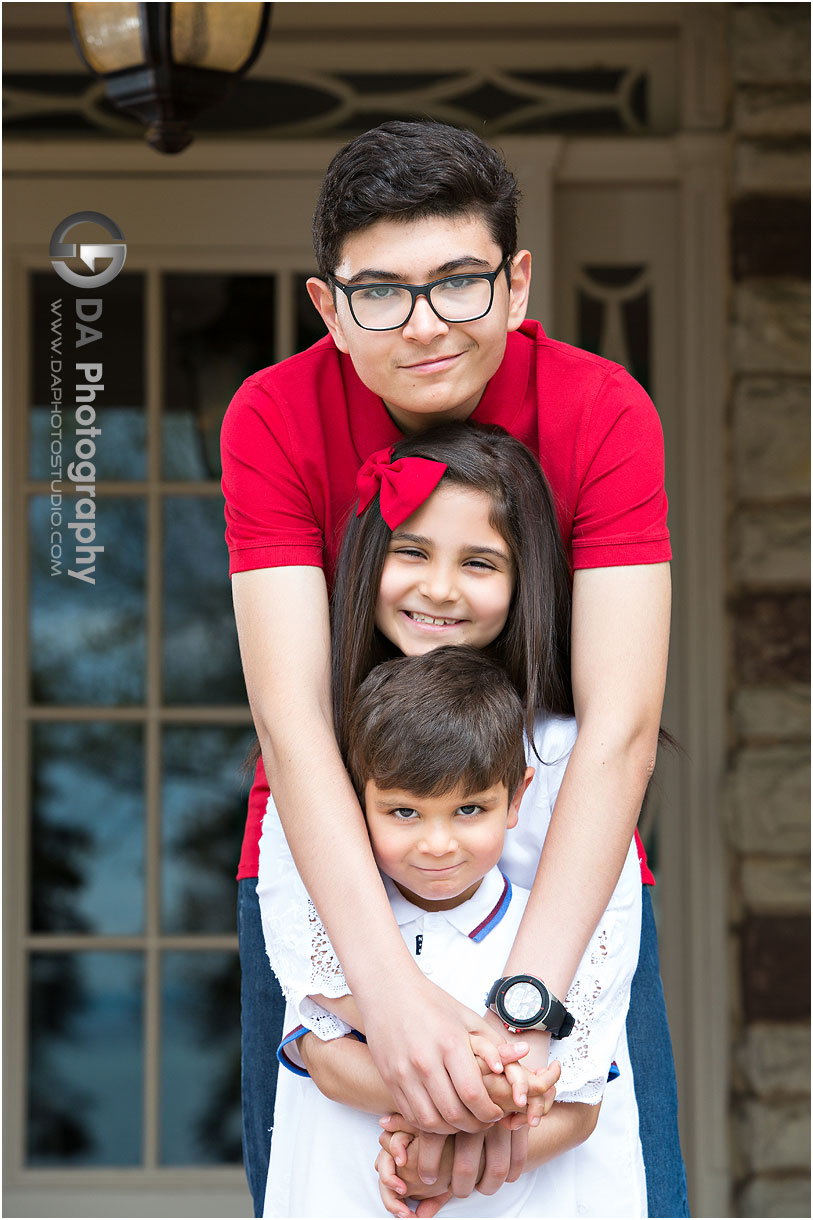 Outdoor Siblings Portraits