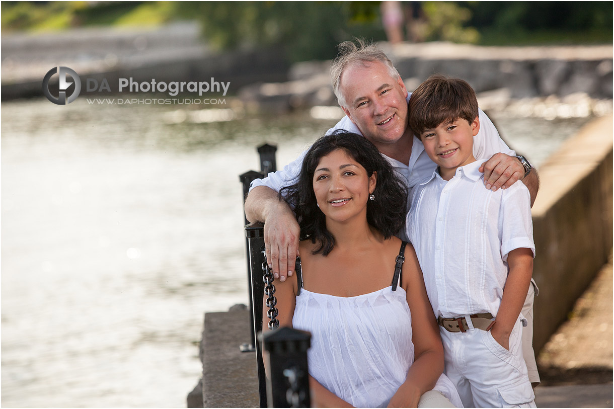 Family Photo at Gairloch Gardens in Oakville