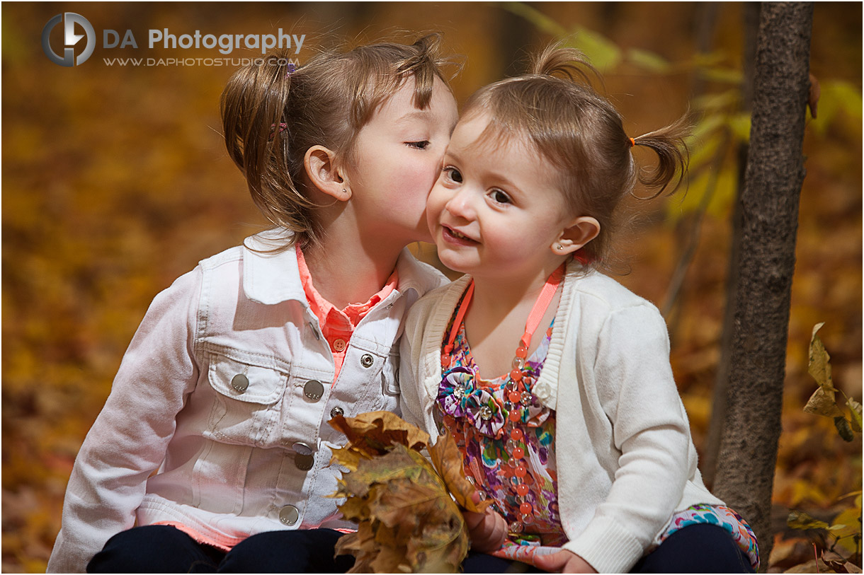 Siblings Fall Pictures in Oakville