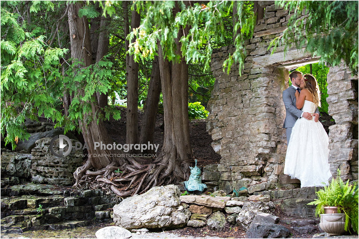 Top Wedding Photographer at Millcroft Inn