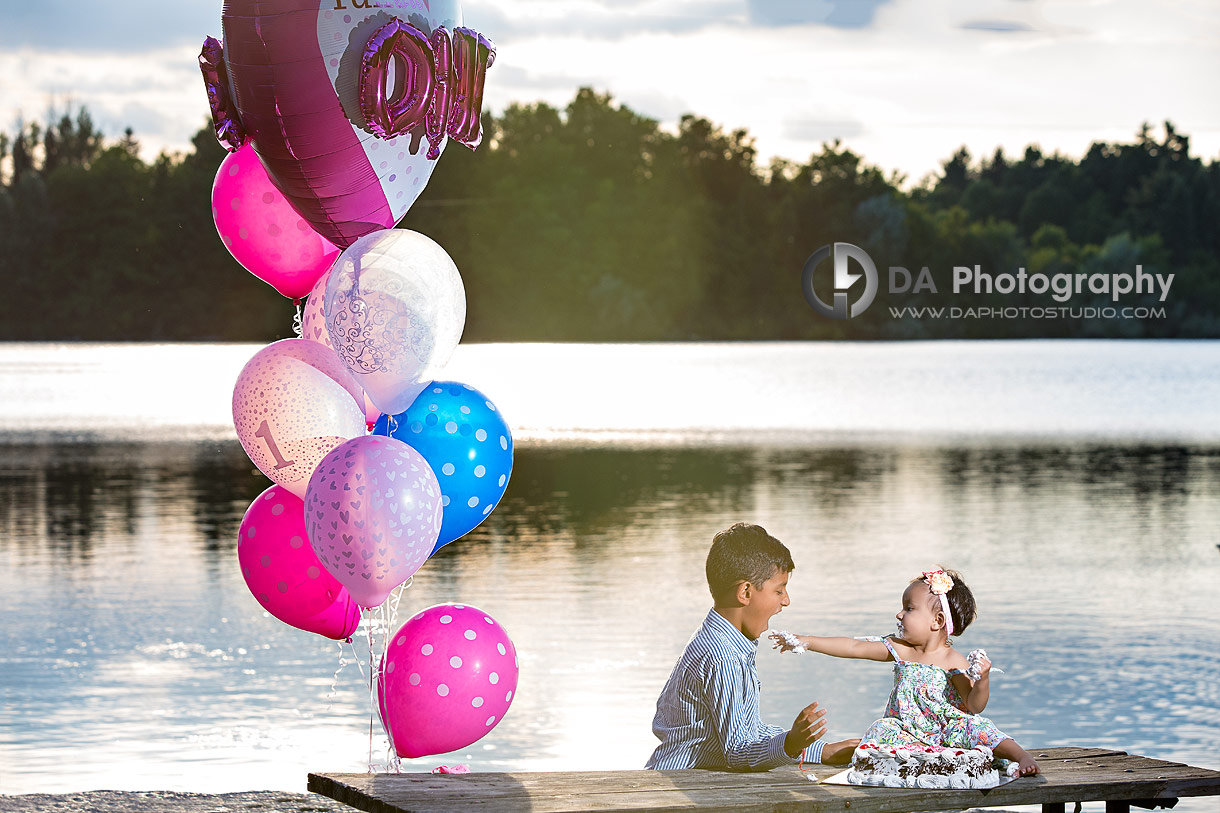 Best photo location for outdoor smash the cake birthday party