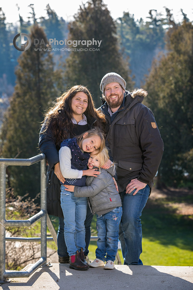 Family photographer at Rockwood Conservation Area