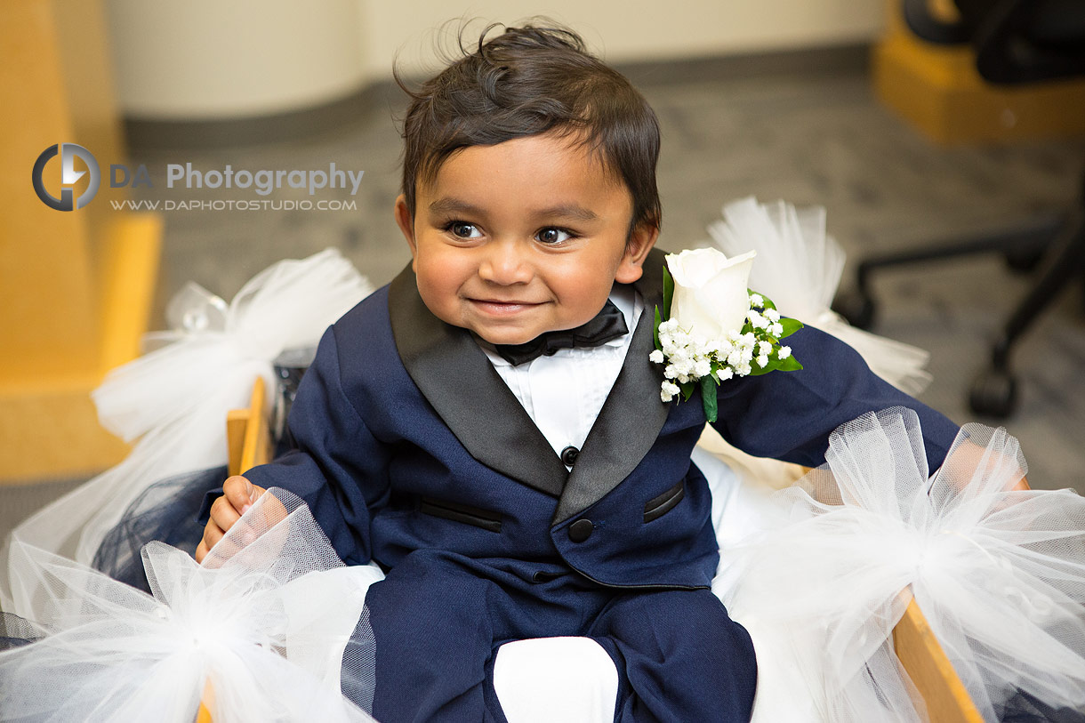 Kids photography on a wedding day