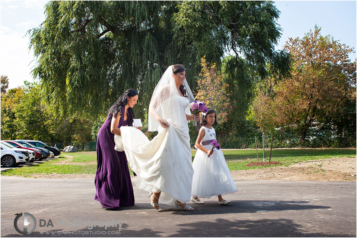 Bride arriving in the church in Brampton