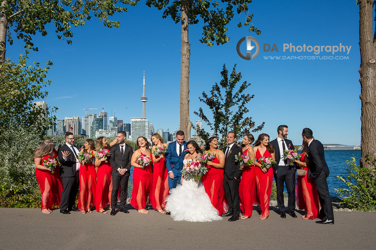 Weddings at Trillium Park in Toronto with CN tower in the back