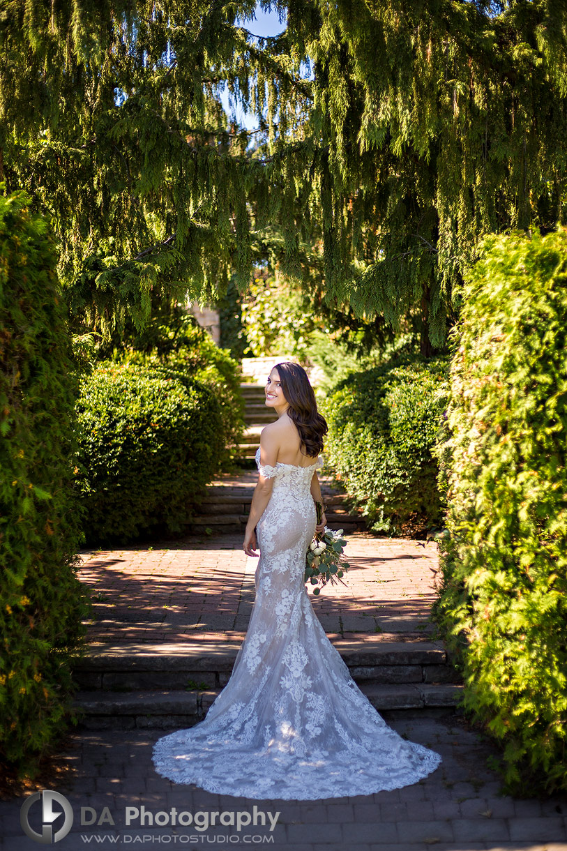 Wedding Dress at Auberge du Pommier