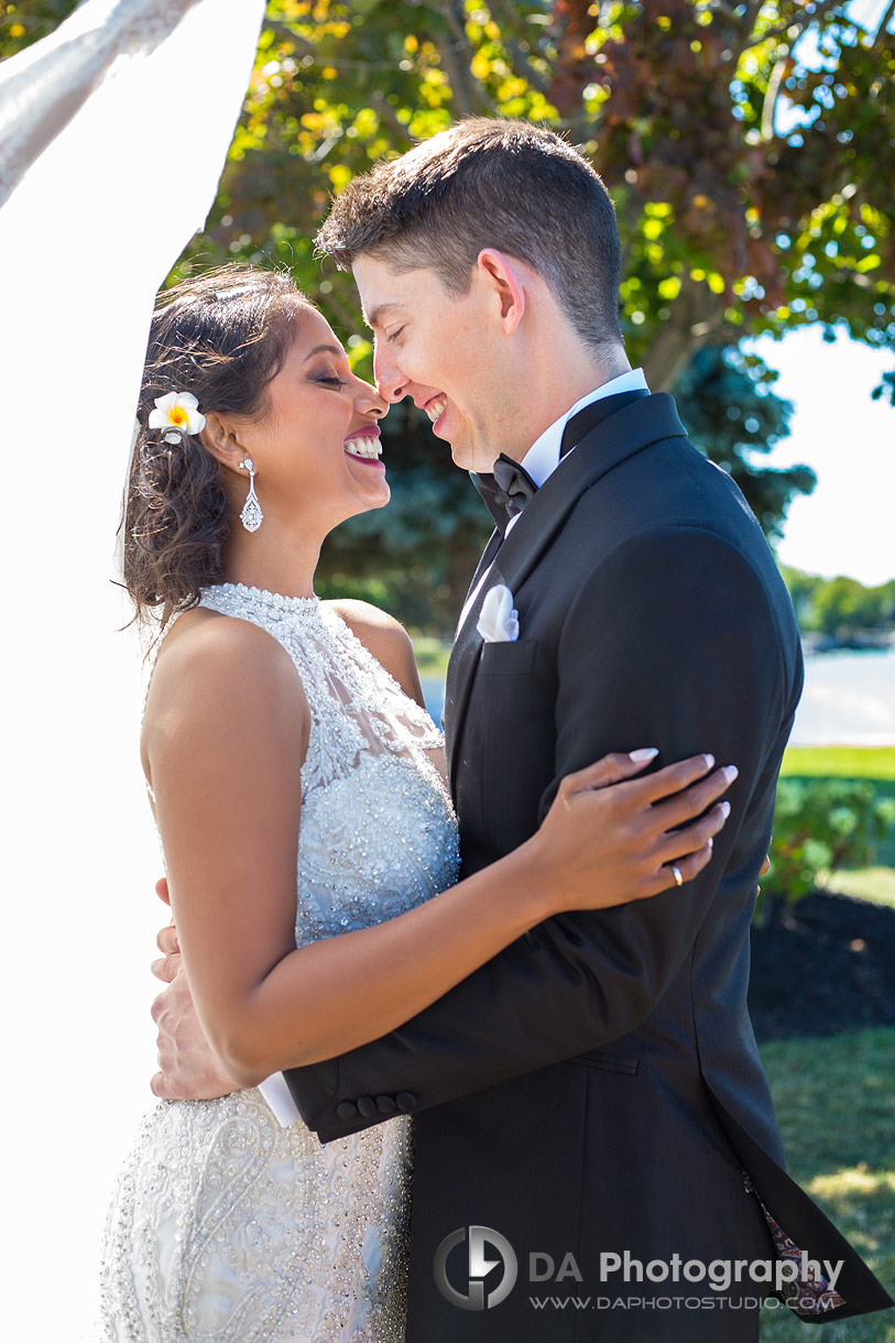 Wedding Pictures at Edgewater Manor in Stoney Creek