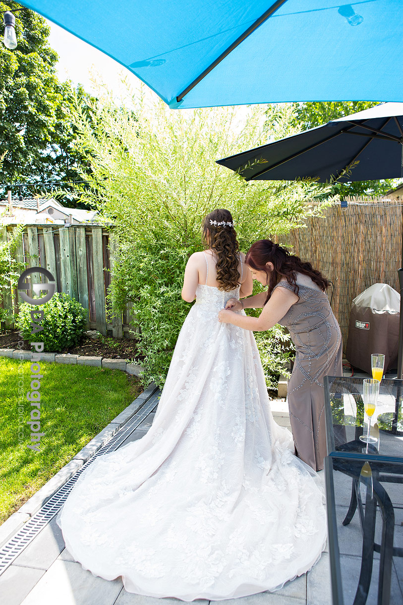 Brides in Oakville