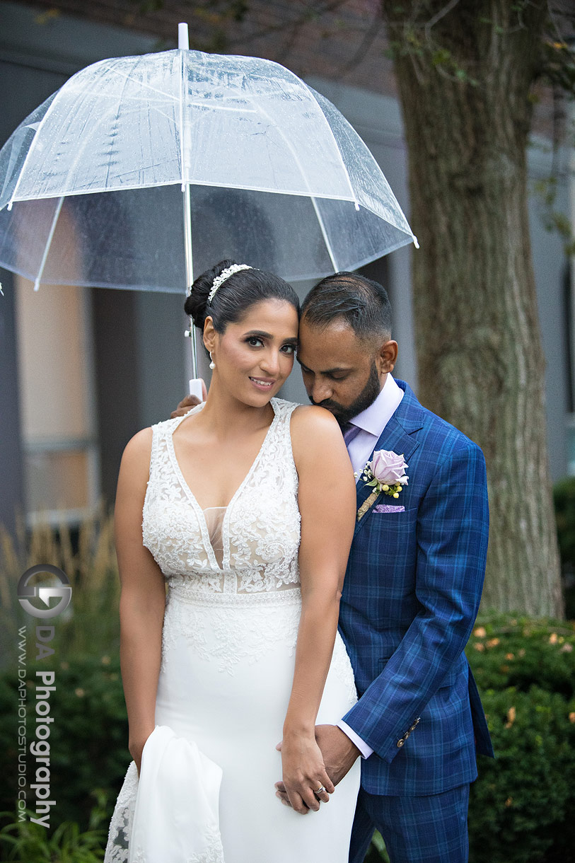 York Mills Gallery Wedding Photographer