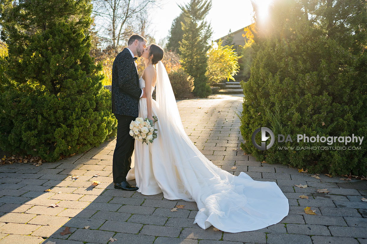 Wedding Photo at Royal Ambassador in Caledon